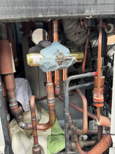 Mitsubishi VRF Air Conditioning 4 way Valve Repair Leicestershire Medical Facility: Swipe To View More Images