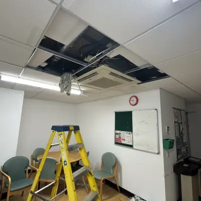 Leicester commercial office Air conditioning water leak repair&period;: Click Here To View Larger Image
